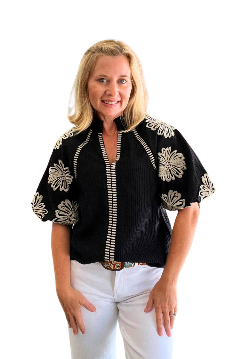 Embroidered Flower Puff Sleeve Top