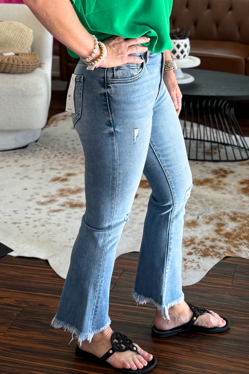 Hidden Happi Fray Crop Flare Jeans