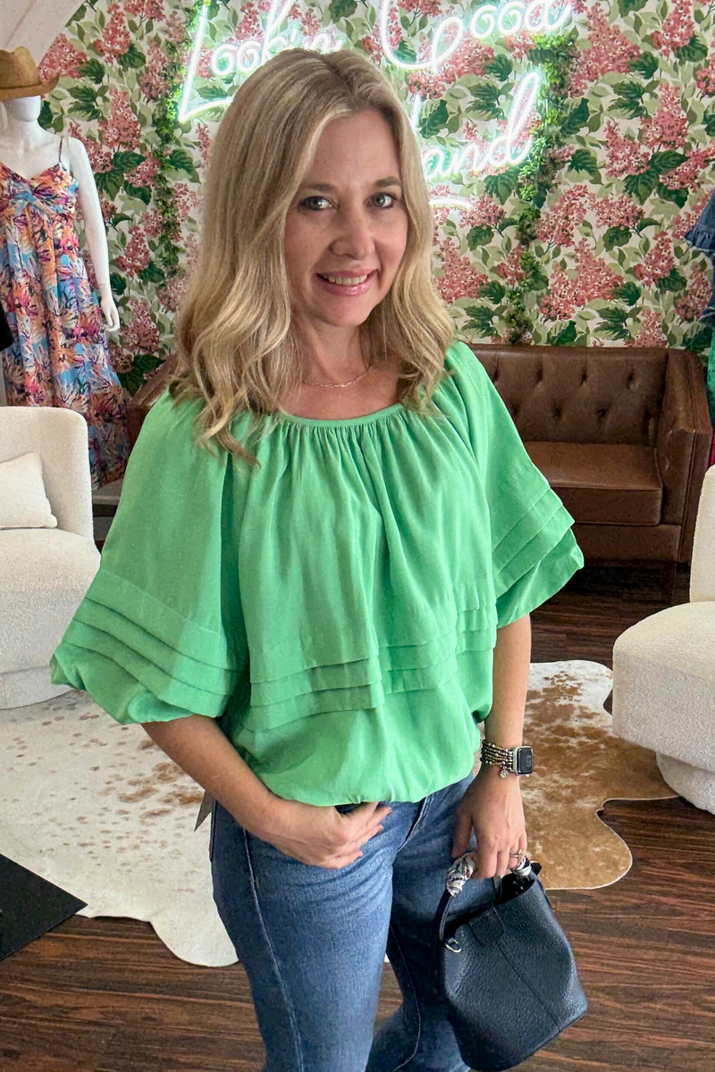 Bubble Hem Quarter Length Sleeve Top