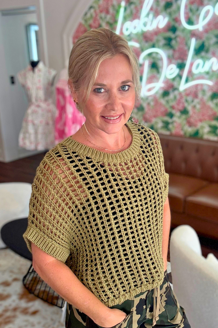 Crochet Knit Short Sleeve Top