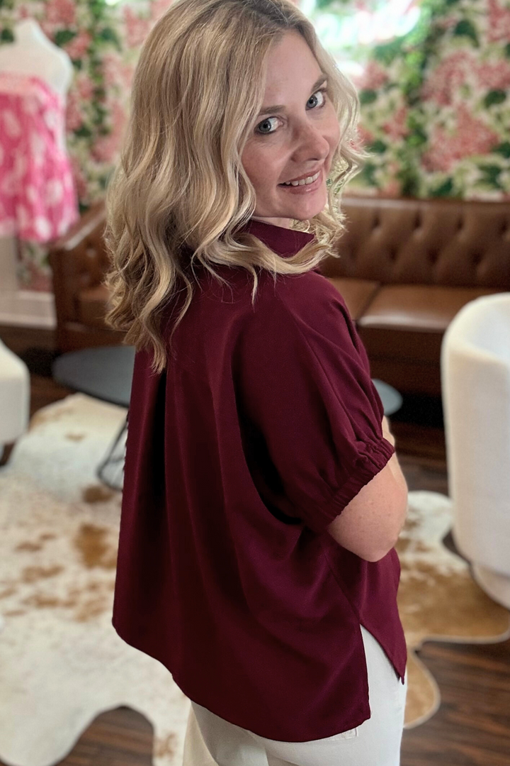Short Sleeve Collard Split Hem Top