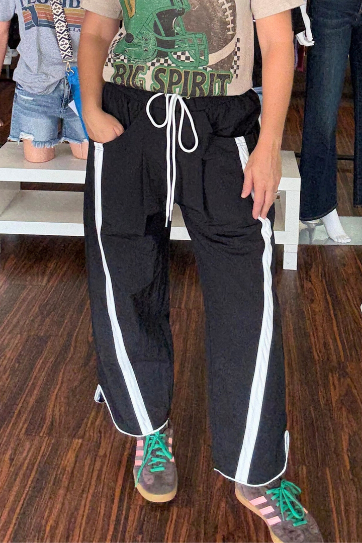 Windbreaker Pants with Contrast Stripe