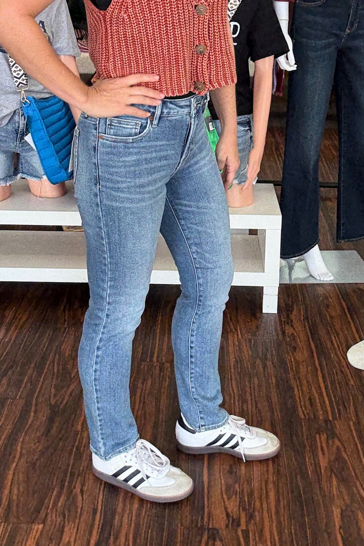 Hidden Mid Rise Skinny Jean