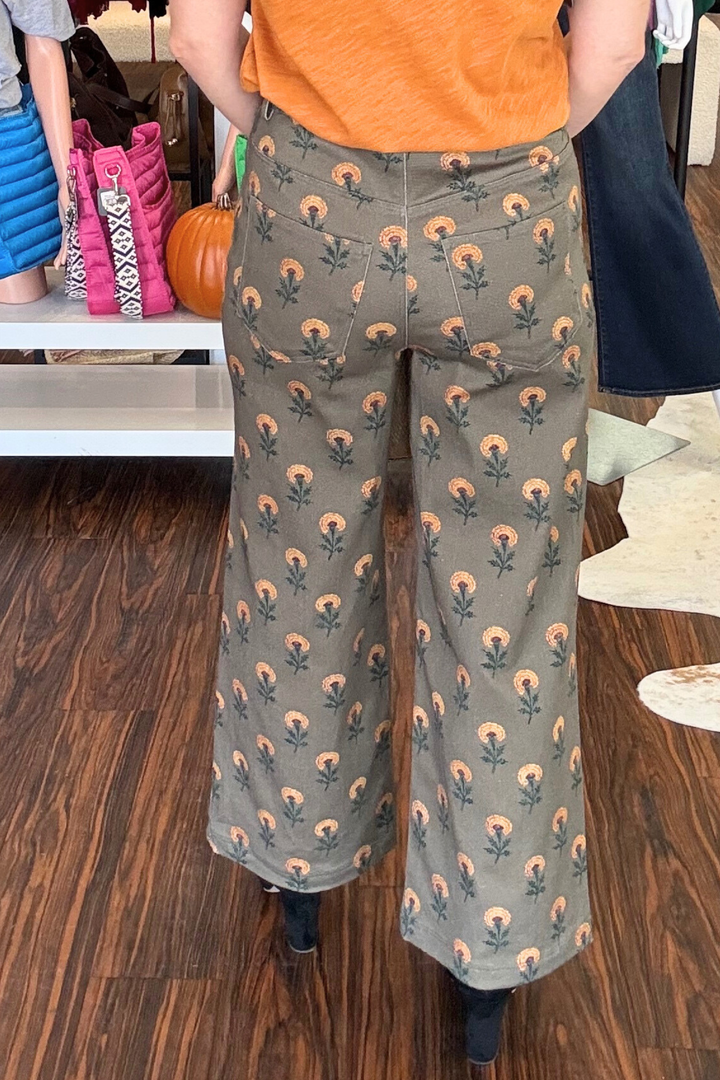 Botanical Print Wide Leg Pants