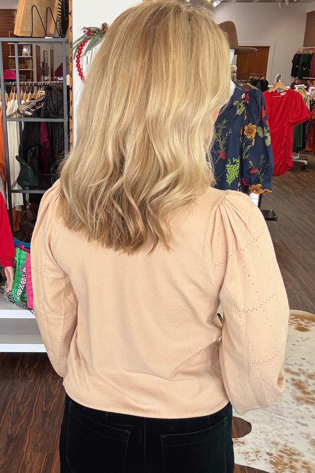 Round Neckline Puff Sleeve Sweater