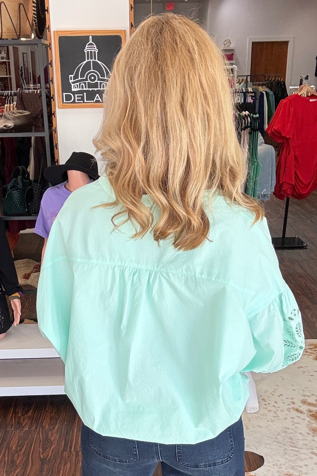 Cut Out Embroidered Bubble Sleeve Top