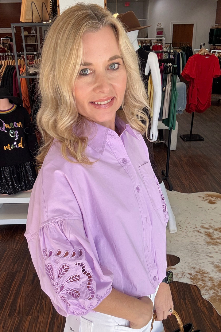 Cut Out Embroidered Bubble Sleeve Top