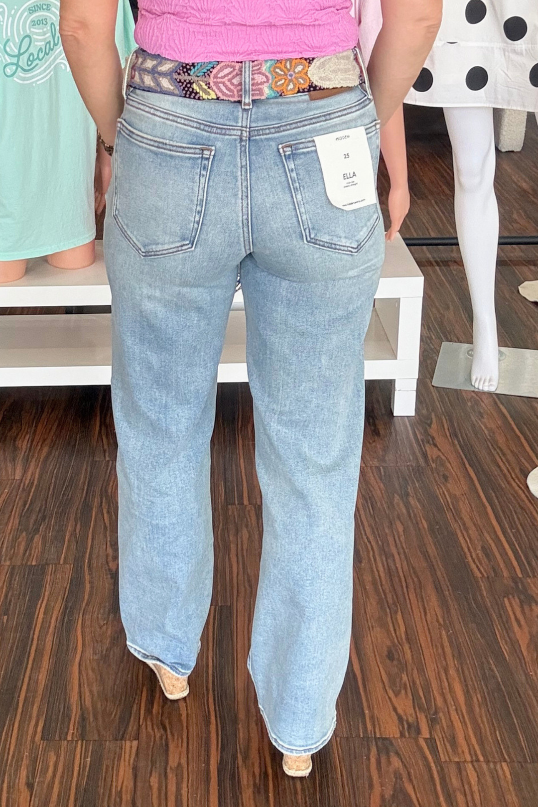 Hidden Vintage Wash Mid Rise Straight Jeans