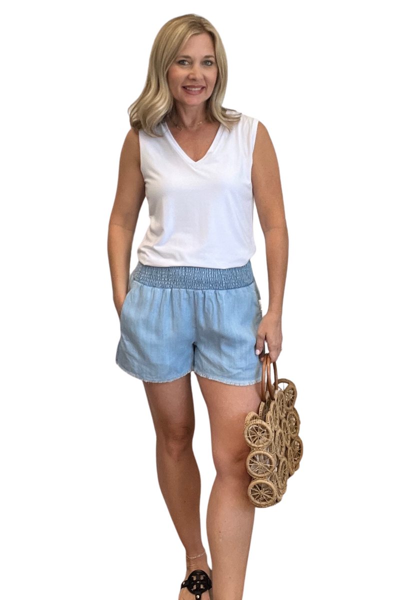 Tencel chambray shorts with elastic waist
