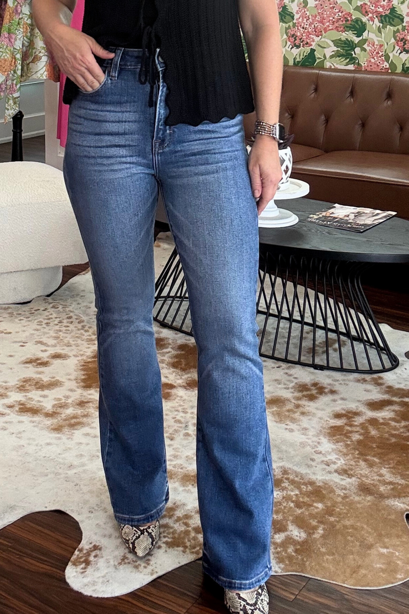 Hidden Dark Wash Happi Flare Jeans