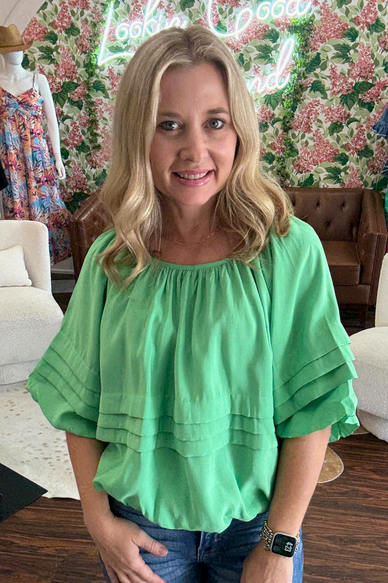 Bubble Hem Quarter Length Sleeve Top