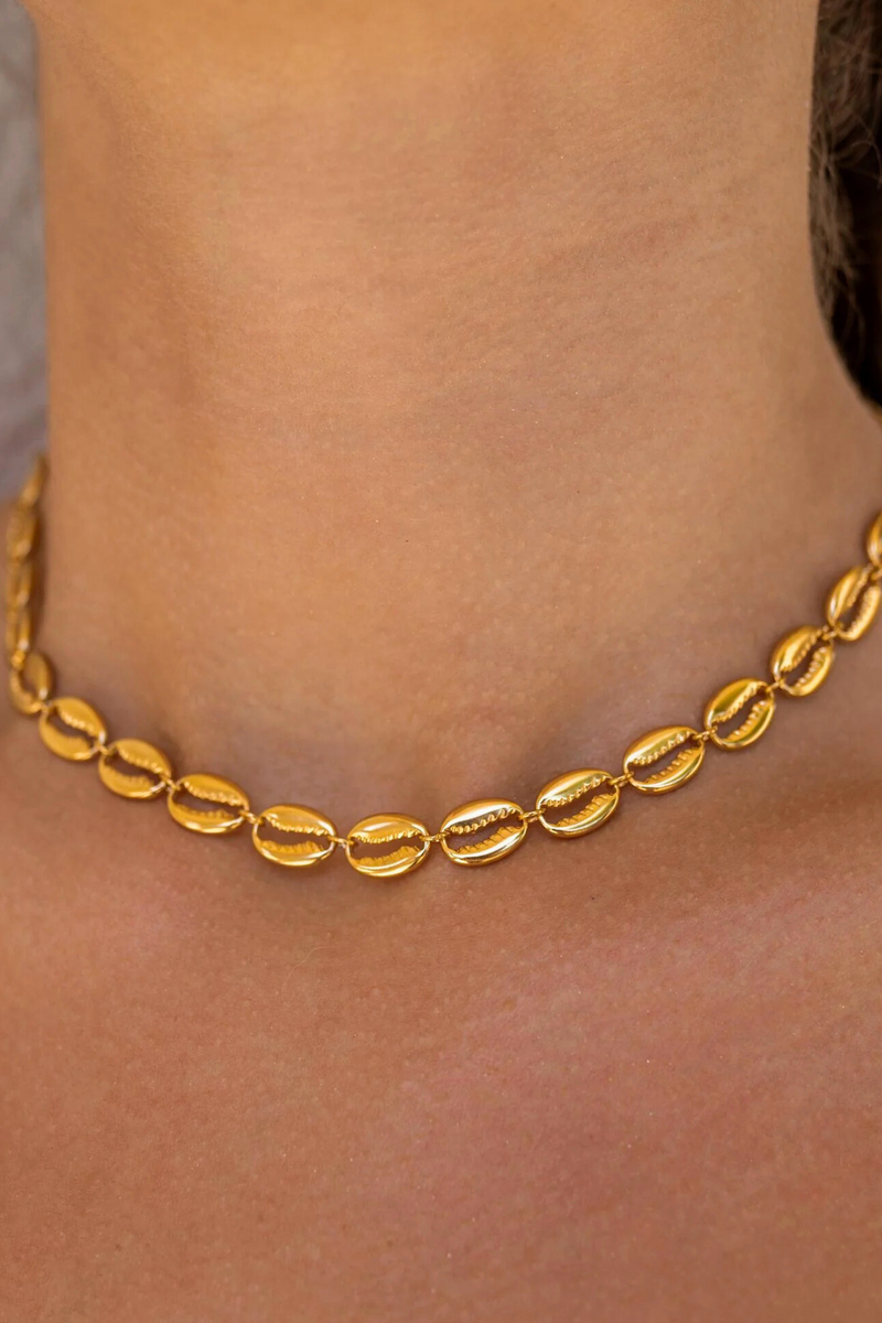 Alco Puka Shell Necklace