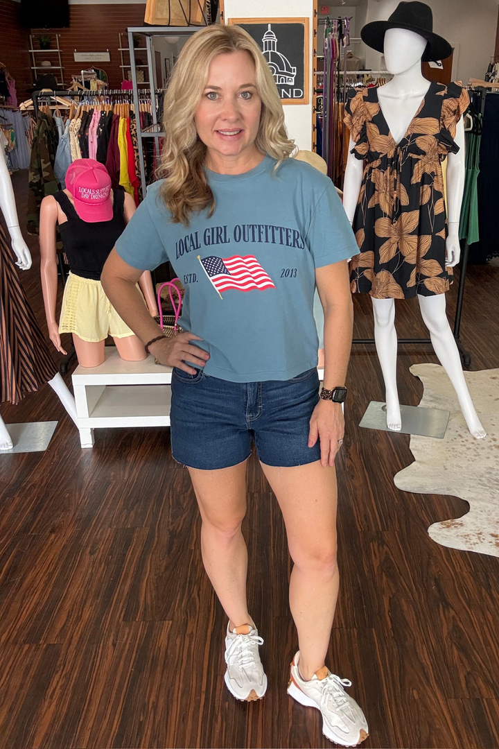 Classic dark wash denim shorts with a modern edge. High-rise cut flatters your silhouette while the raw hem adds an effortless, undone vibe. Crafted with stretch fabric for all-day comfort and freedom of movement. Perfect for pairing with crop tops, oversized tees, or tucked-in blouses. A versatile wardrobe staple that transitions seamlessly from casual weekends to dressed-up nights out.&nbsp;