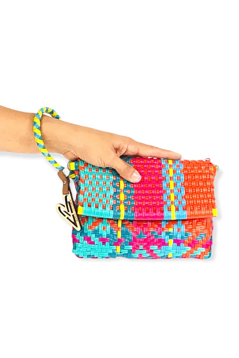 Maria Victoria Carlota Wristlet