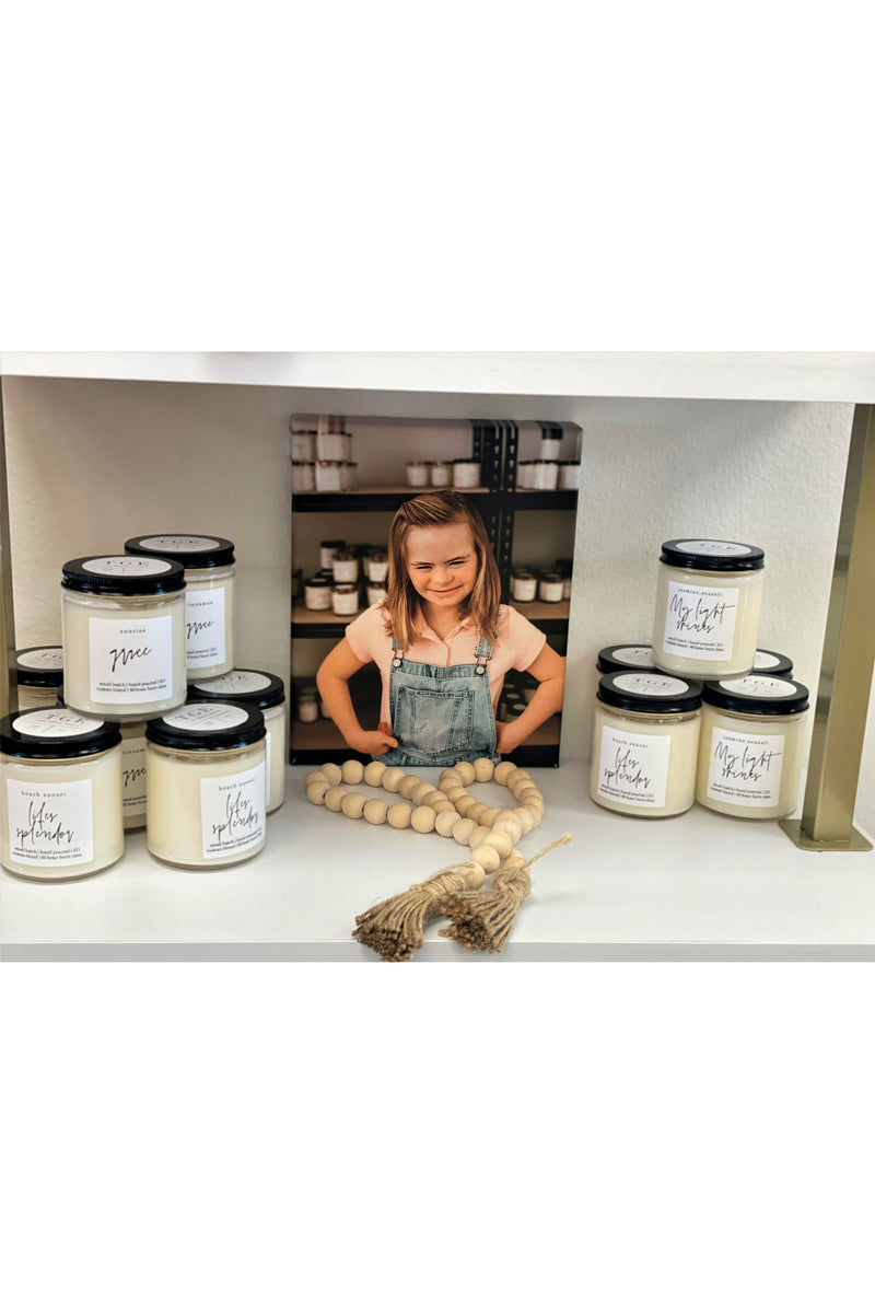 The Grace Effect 8 oz Candle